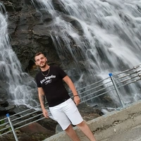 Andrew02